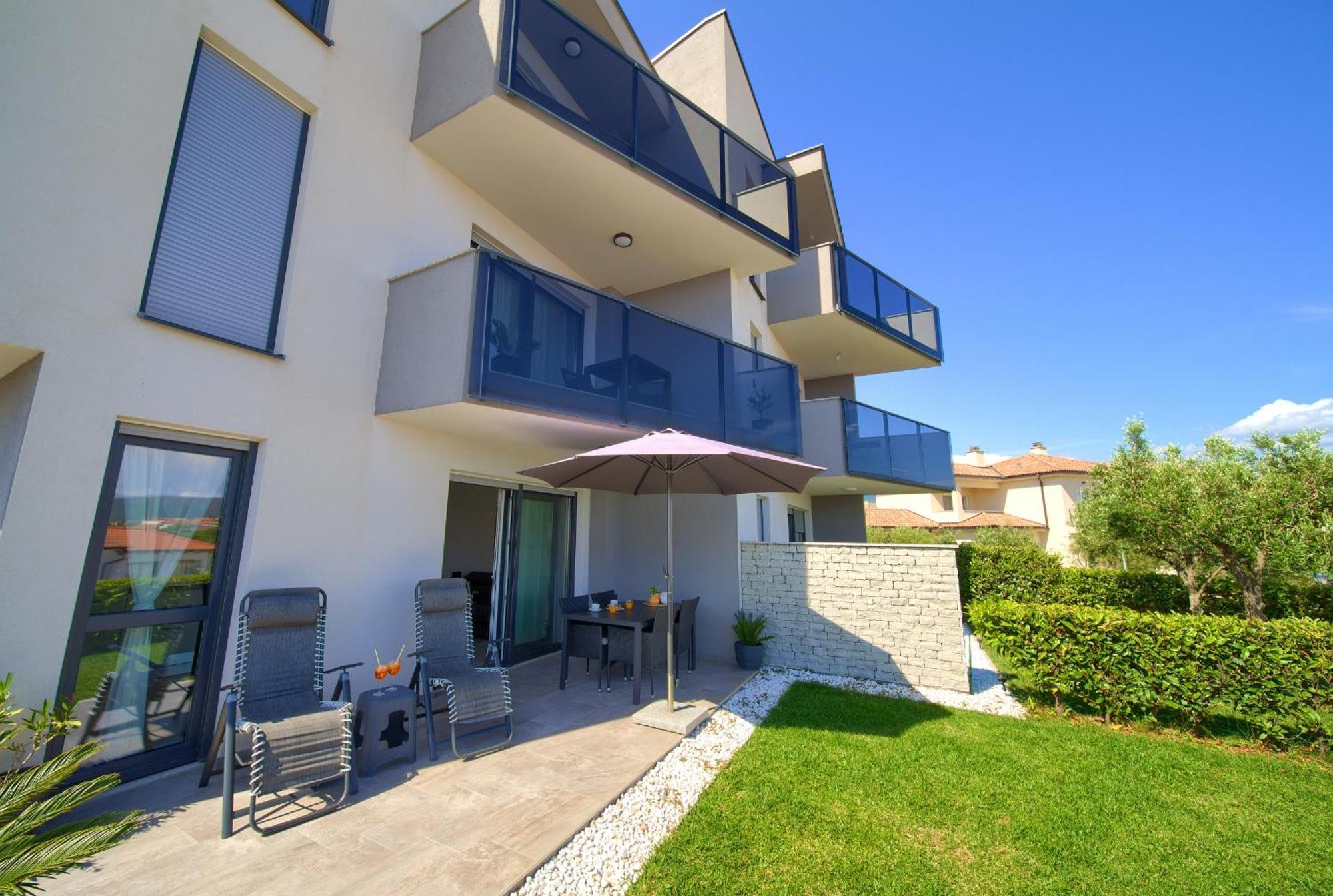 Apartment Sara Krk Town Luaran gambar